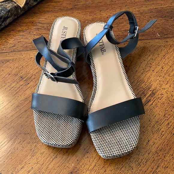 Just fab black and white platform sandals. Size 5.5US, never been worn. - Picture 2 of 2